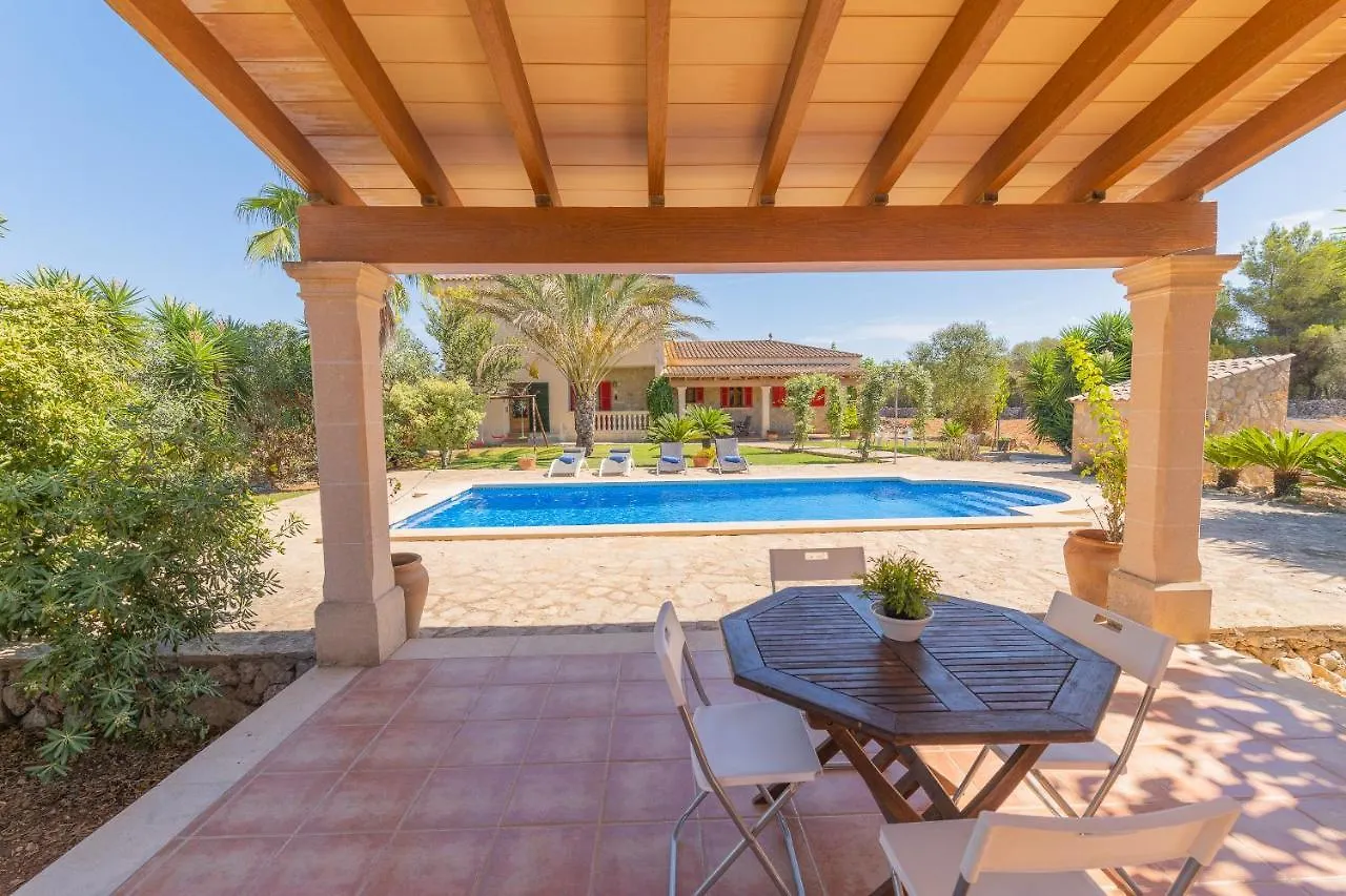 Villa Can Llinas سينييس