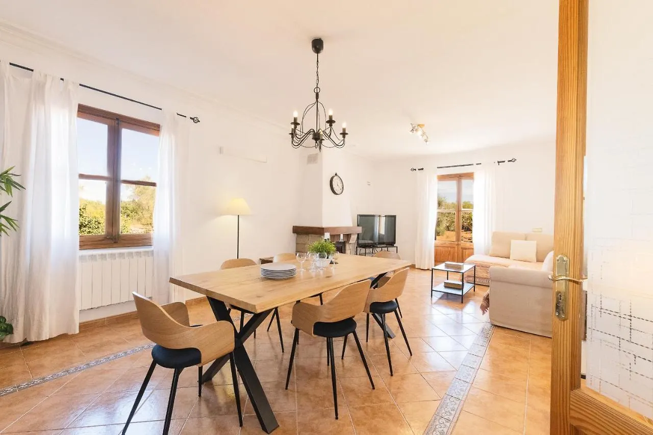 Villa Can Llinas سينييس